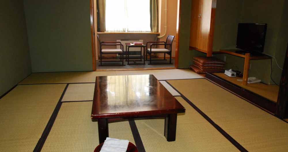 hotel_central_japanese_room_200515_medium