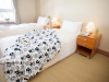 niseko_alpine_apartments_bedroom2_190515_medium