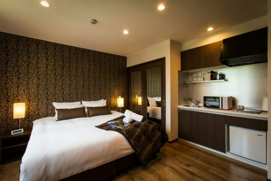 SnowDogVillage-Bedroom-(2)