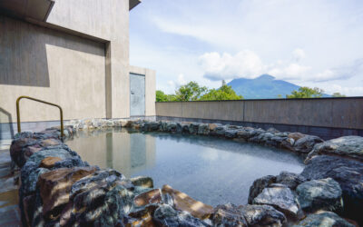 Yukoro Onsen Reopens in Hirafu!